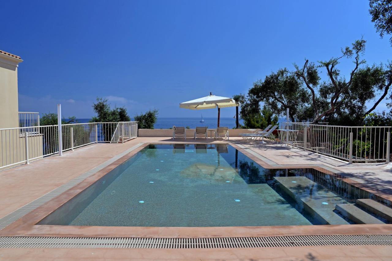 Villa Dinos Tranakatika Esterno foto